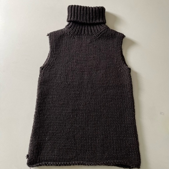 KORS Michael Kors Sweaters - Kors Michael Kors Chunky Sleeveless Wool sweater - L